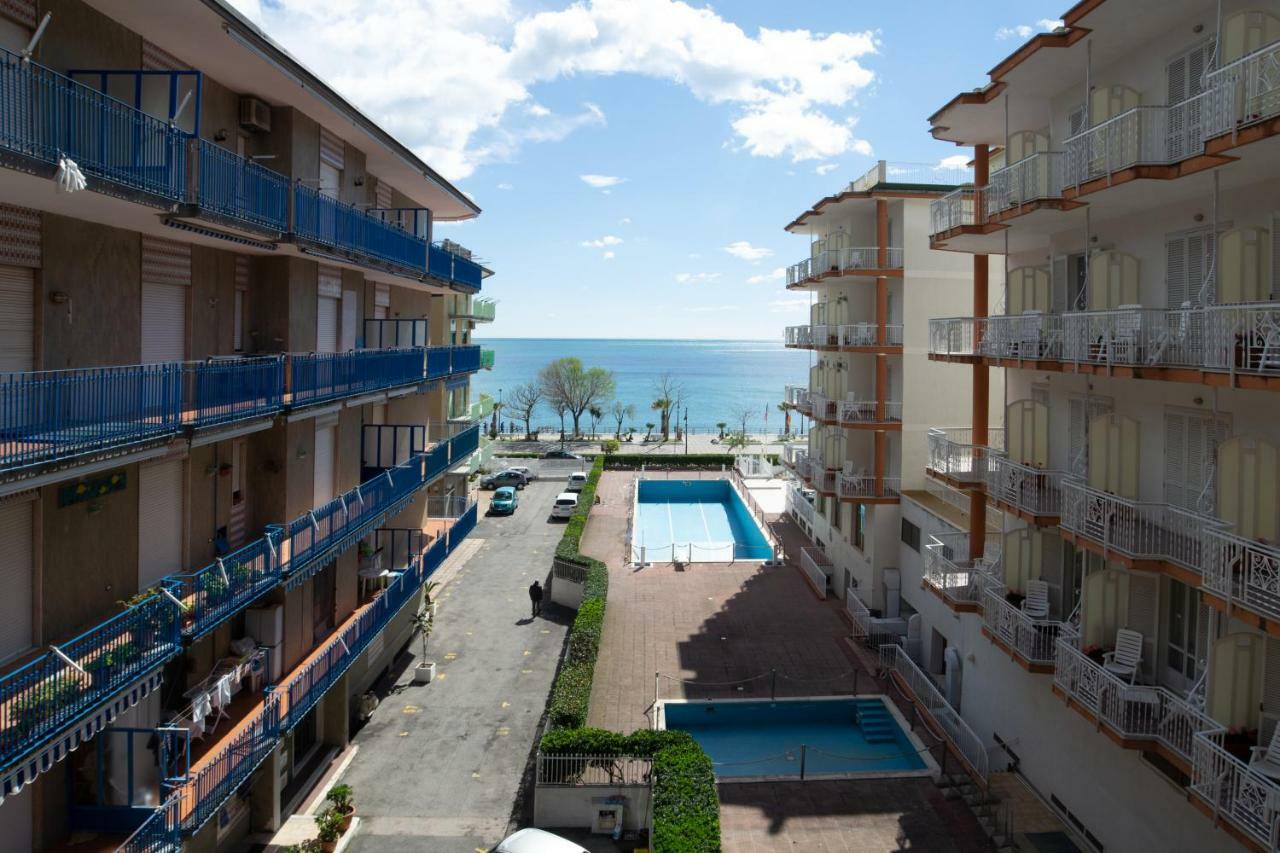 Panorama Host - Domus Amalfi Coast Apartman Maiori Kültér fotó