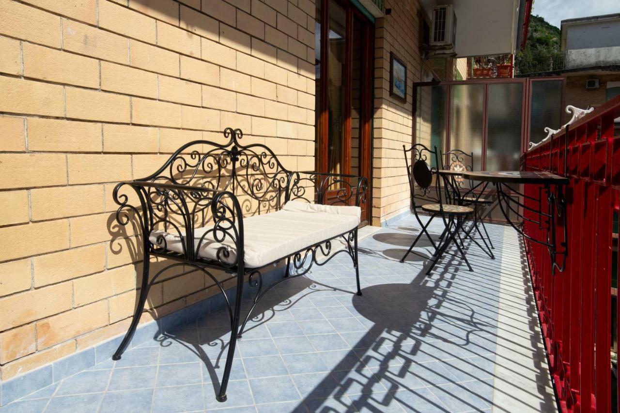 Panorama Host - Domus Amalfi Coast Apartman Maiori Kültér fotó