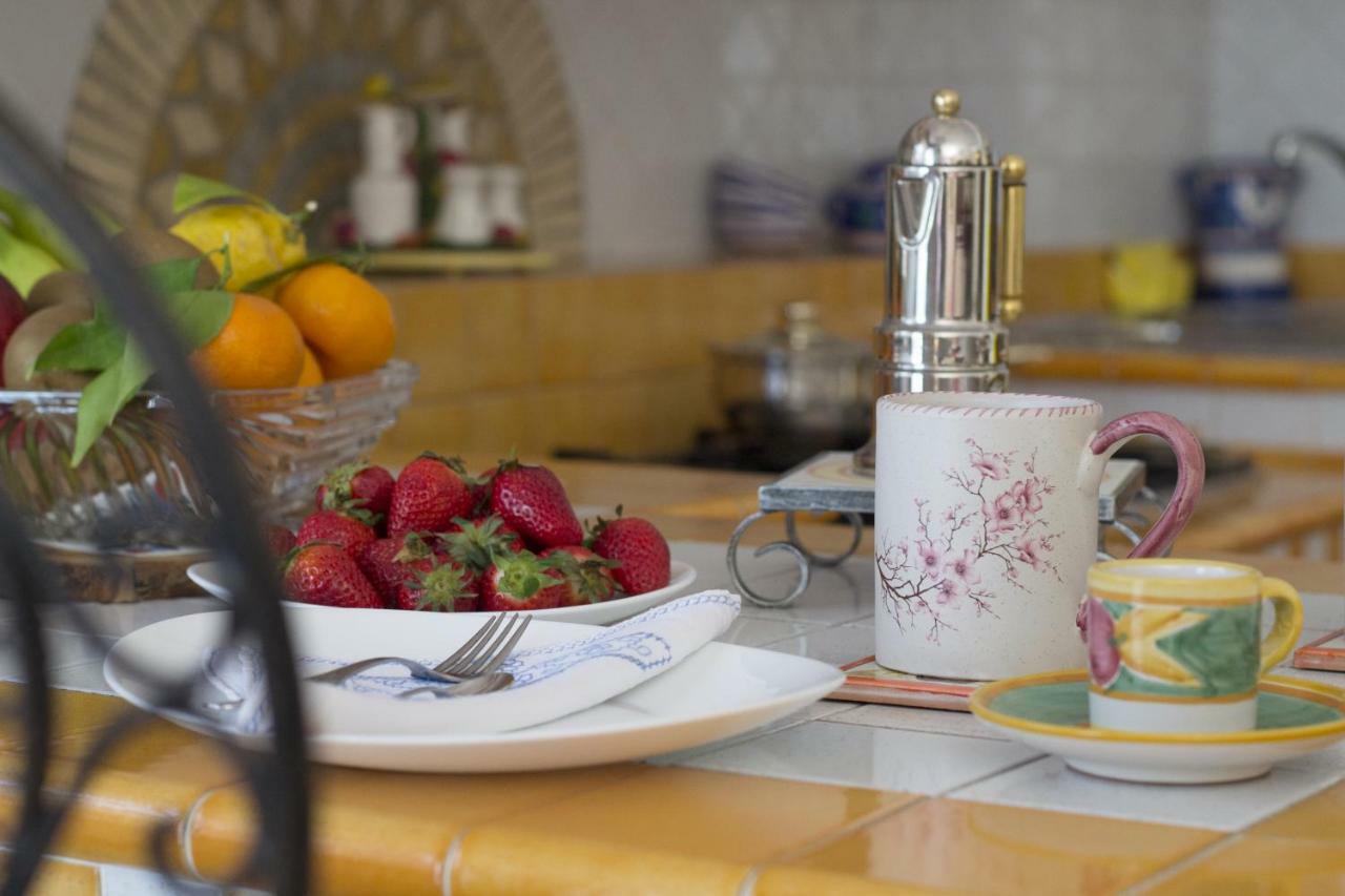 Panorama Host - Domus Amalfi Coast Apartman Maiori Kültér fotó