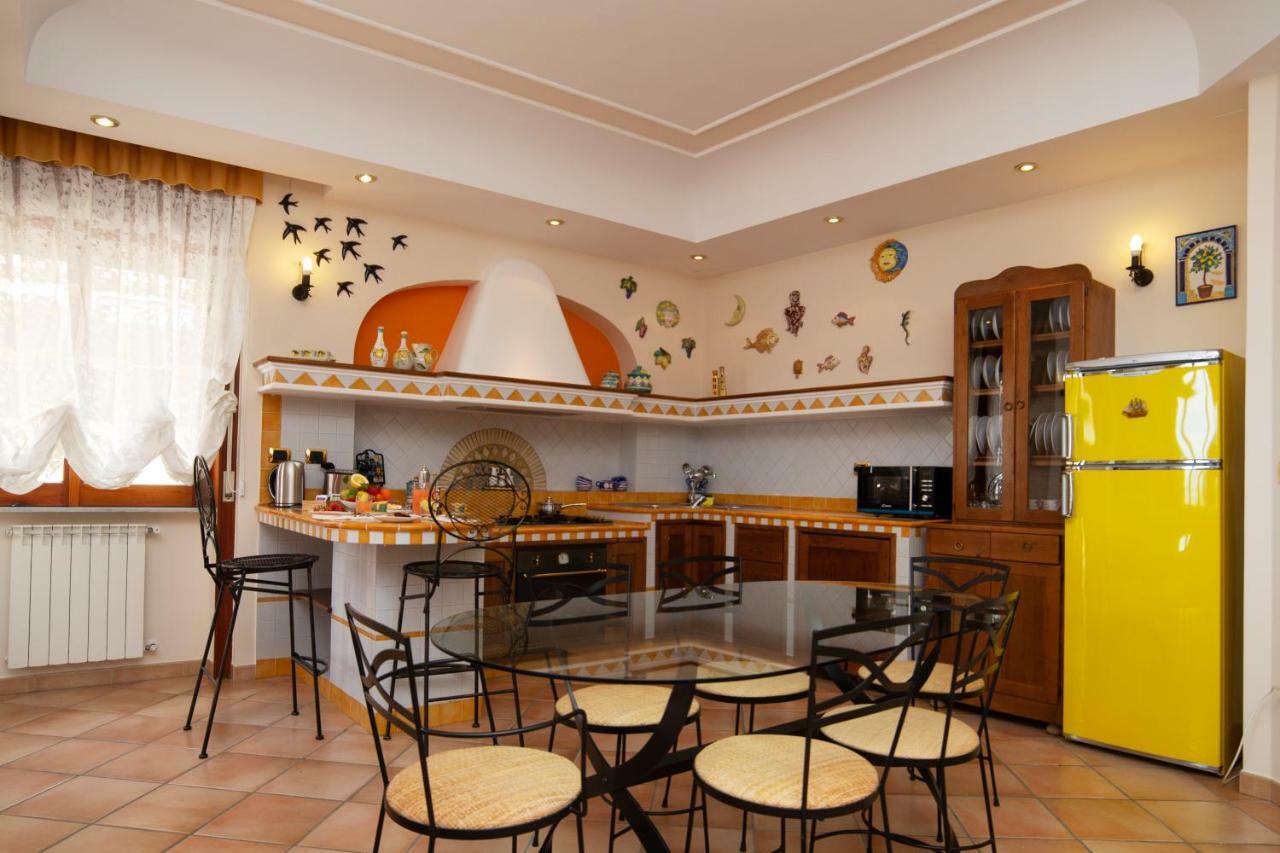Panorama Host - Domus Amalfi Coast Apartman Maiori Kültér fotó