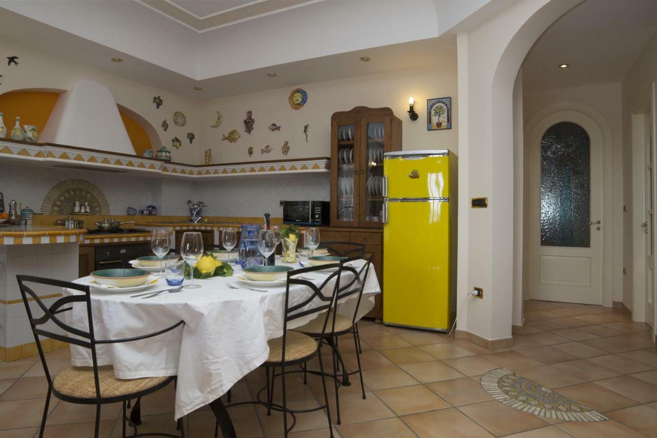 Panorama Host - Domus Amalfi Coast Apartman Maiori Kültér fotó